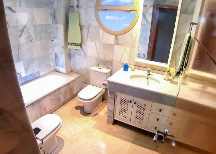 Bonita By On-line Torremolinos