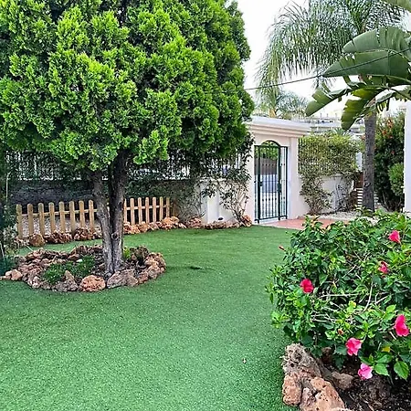 Bonita By On-line Bed and Breakfast